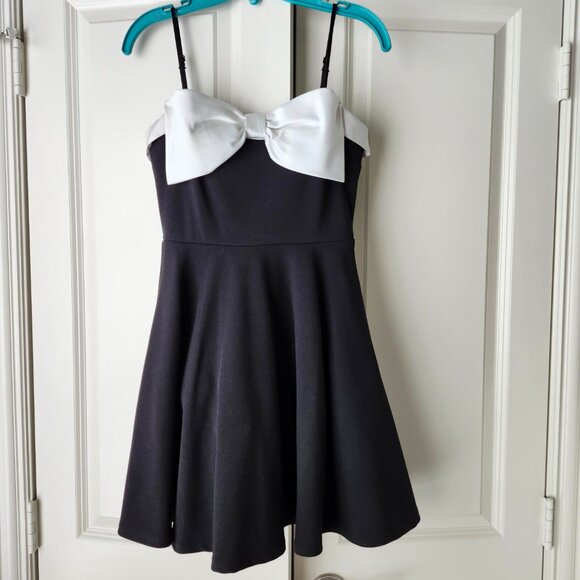 City Studios Juniors' Bow-Trim Fit & Flare Dress - Size 5/6 - Picture 2 of 5